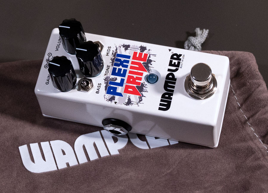 Wampler Plexi Drive Mini sitting on the included soft bag